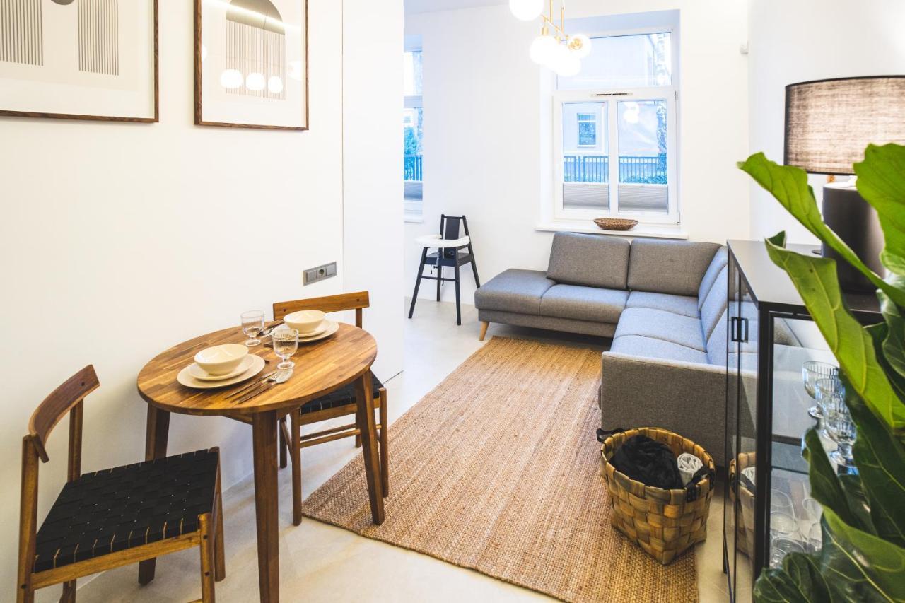 Old Town Apartment Kaunas Buitenkant foto